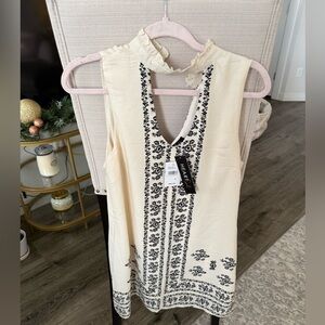 Heart Soul Ivory and Black Floral Neck and Back Cutout Dress, L